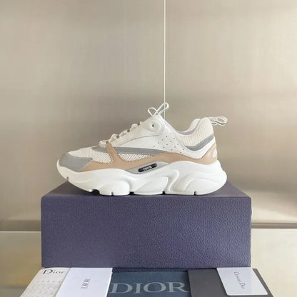 D - SNEAKERS