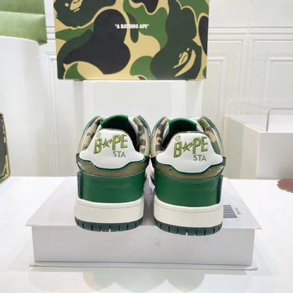 B - SNEAKERS
