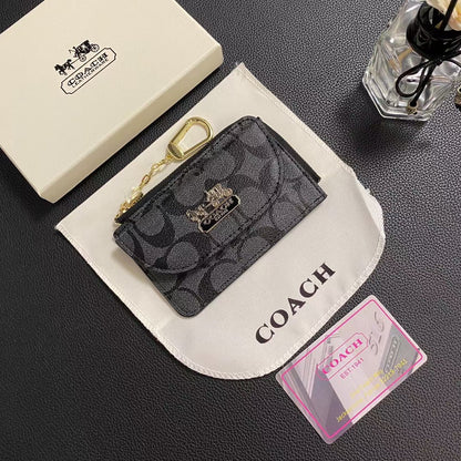 Dompet Pemegang Kartu Klasik Abadi Chic CO dengan Desain Elegan