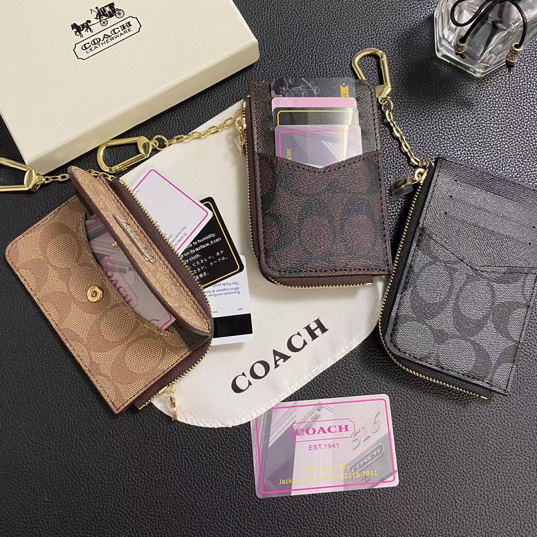 Dompet Pemegang Kartu Klasik Abadi Chic CO dengan Desain Elegan