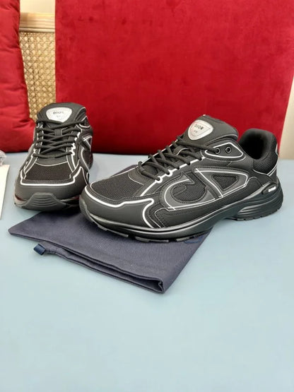 THIRTY - SNEAKERS
