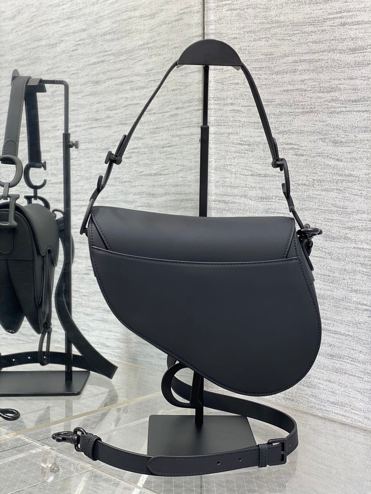 D-Saddle