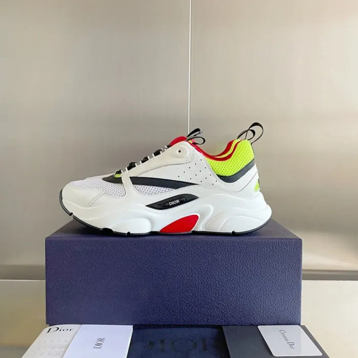 D - SNEAKERS