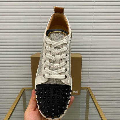 C - SNEAKERS