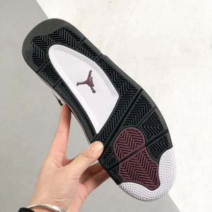 N - SNEAKERS