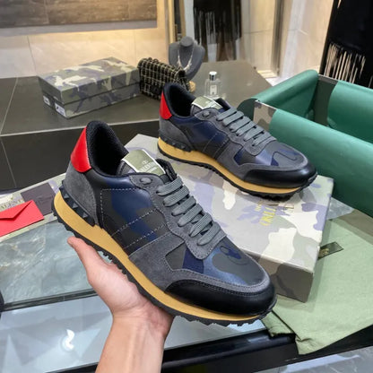 V - SNEAKERS