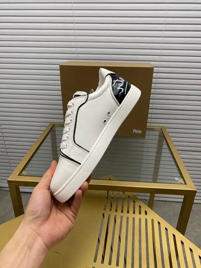 C - SNEAKERS