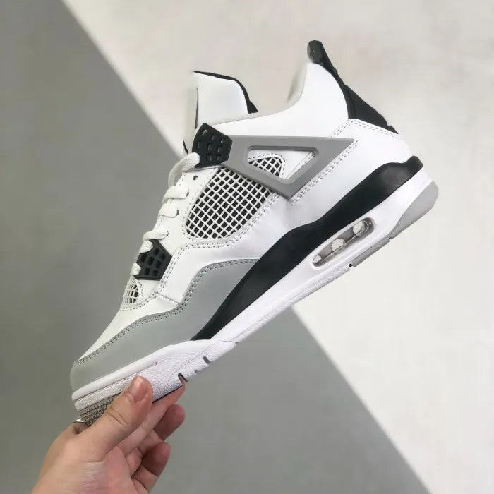 N - SNEAKERS