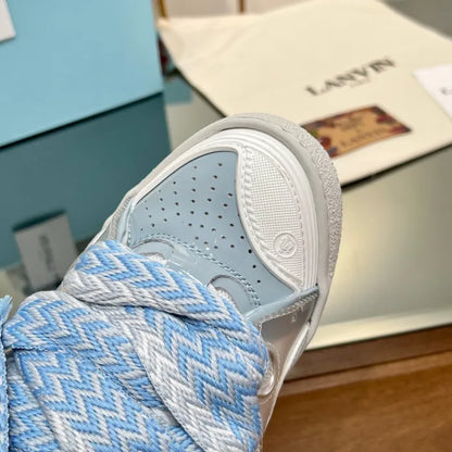 L - SNEAKERS