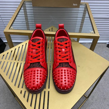 C - SNEAKERS
