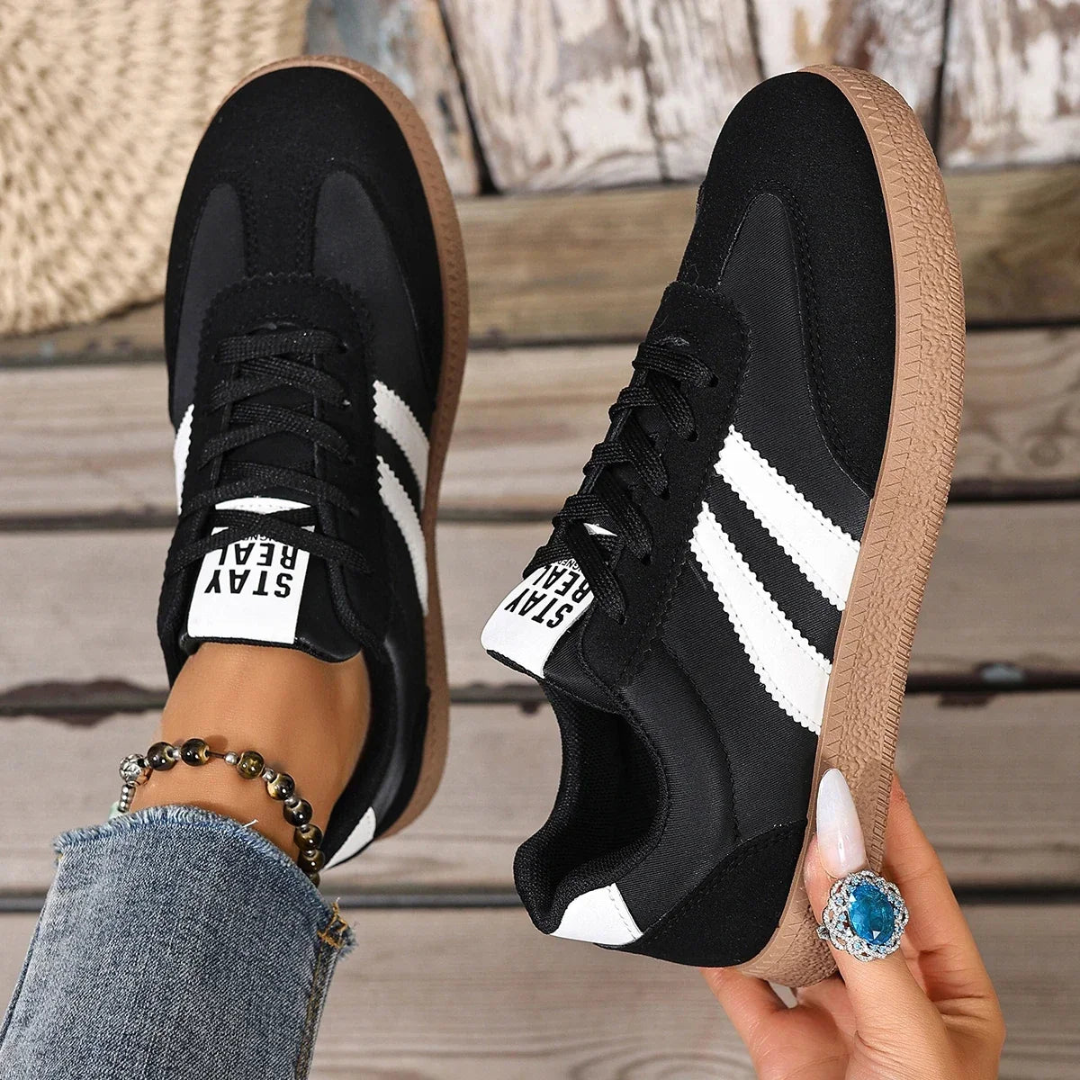 Daley - Everyday City Walk Sneakers | By Julian & Claire Toronto
