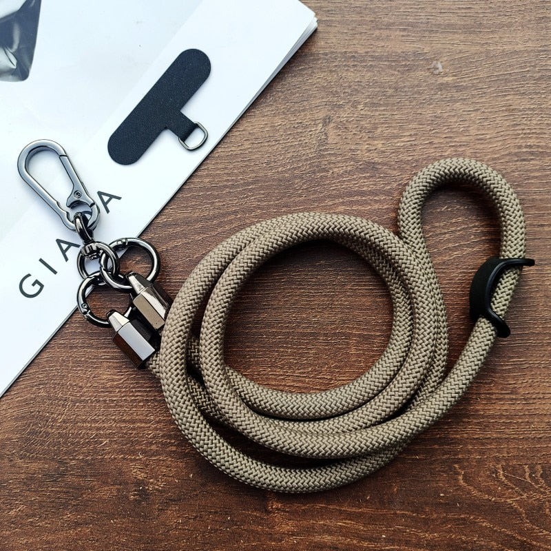 สายสะพายหนังสีน้ำตาล Essential Strap