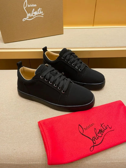 C - SNEAKERS