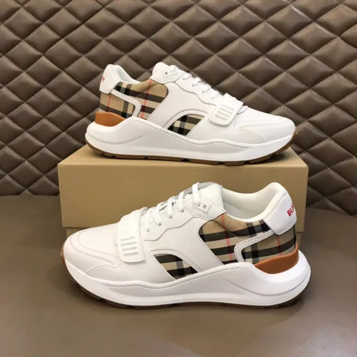 B - SNEAKERS