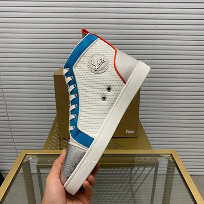 C - SNEAKERS