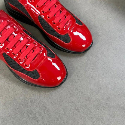 P - SNEAKERS
