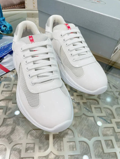 P - SNEAKERS