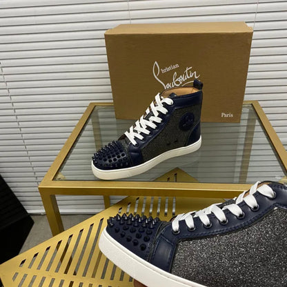 A - SNEAKERS