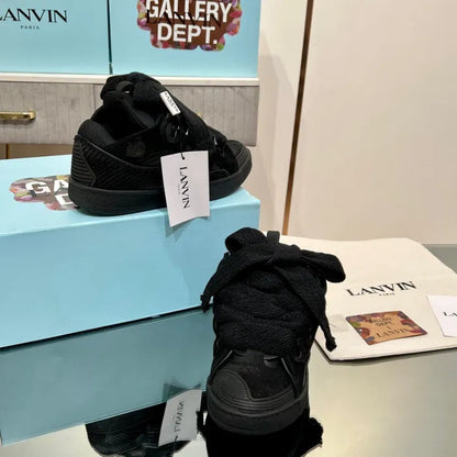 L - SNEAKERS