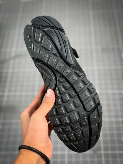 N - SNEAKERS