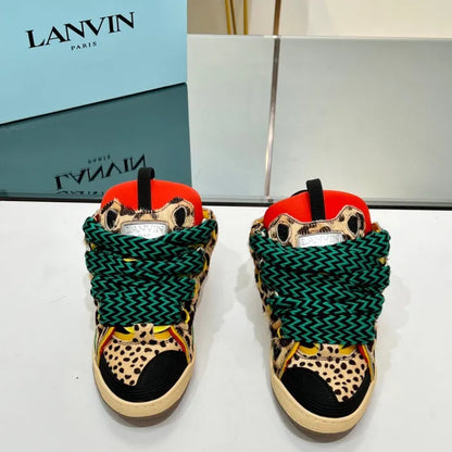 L - SNEAKERS