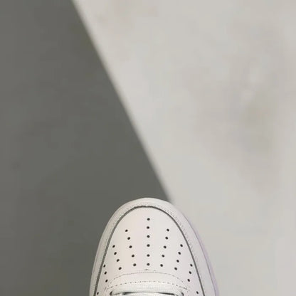 N - SNEAKERS
