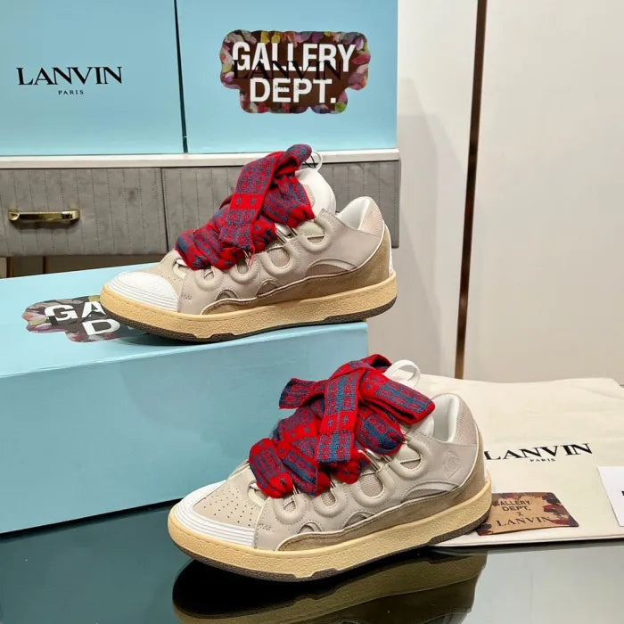 L - SNEAKERS