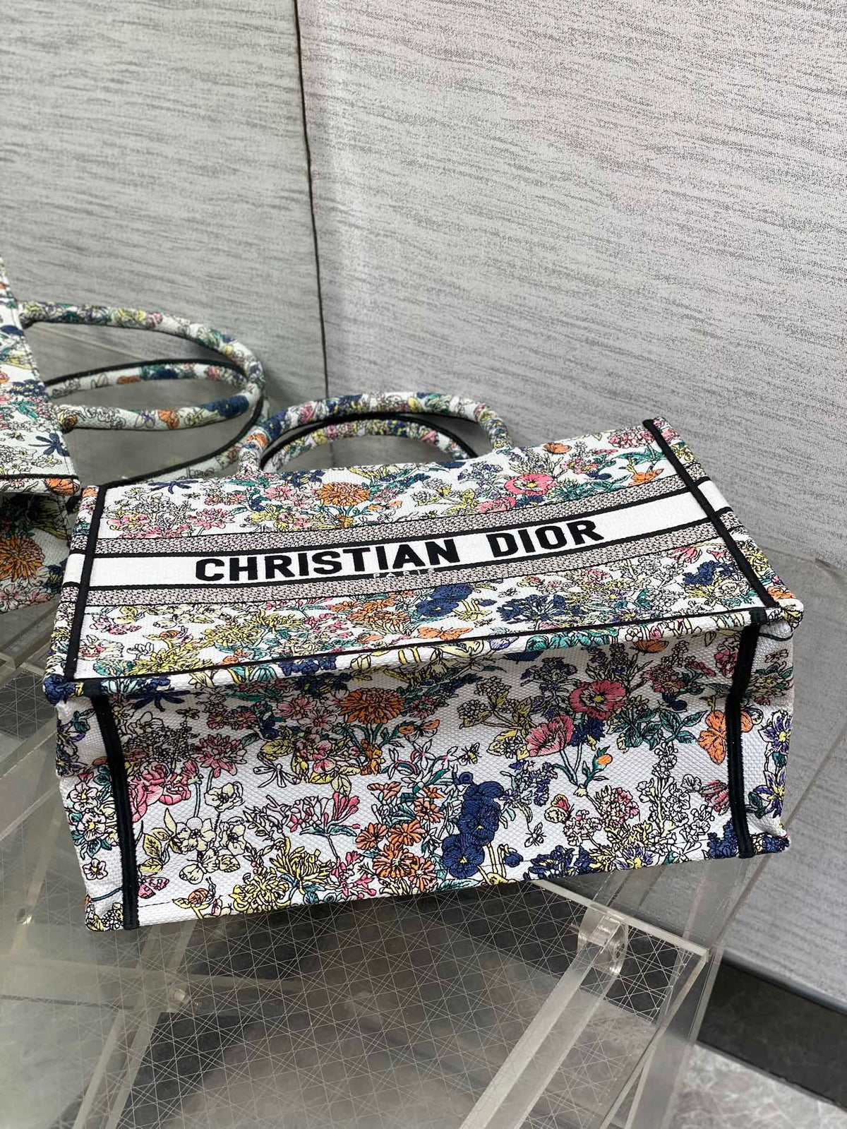 D-Book Tote
