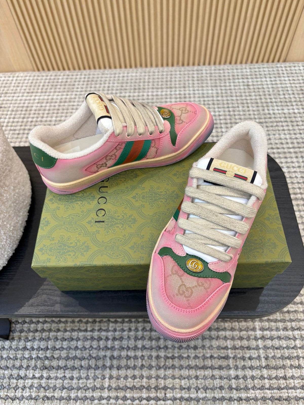 G-Sneakers