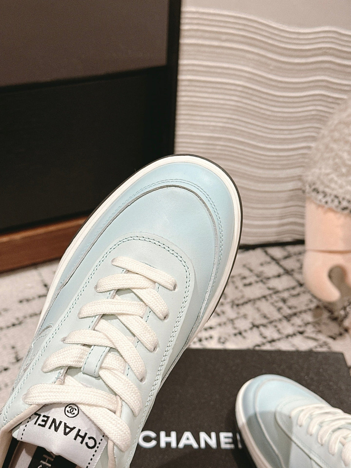 C-Sneakers