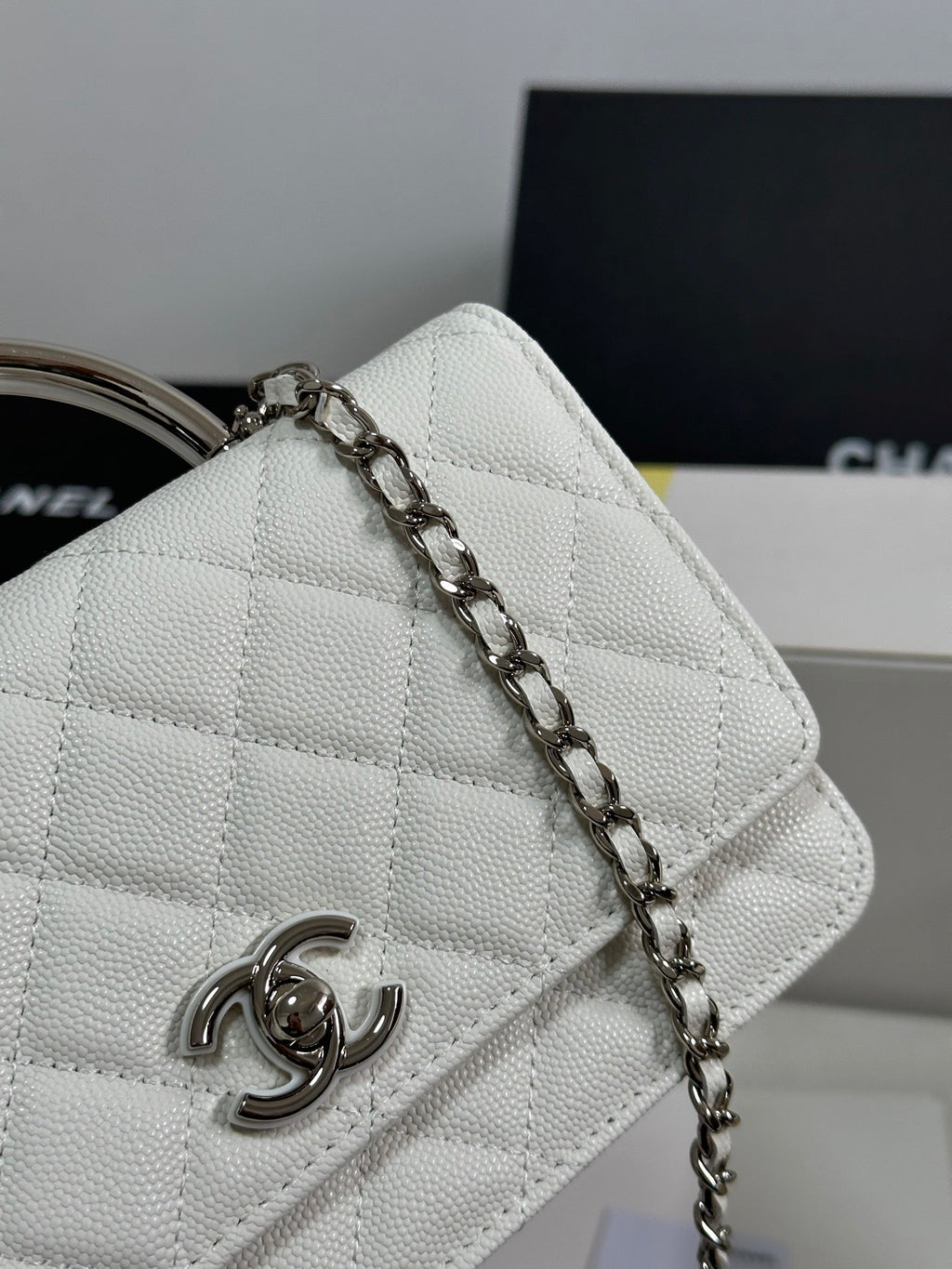C-Top Handle
