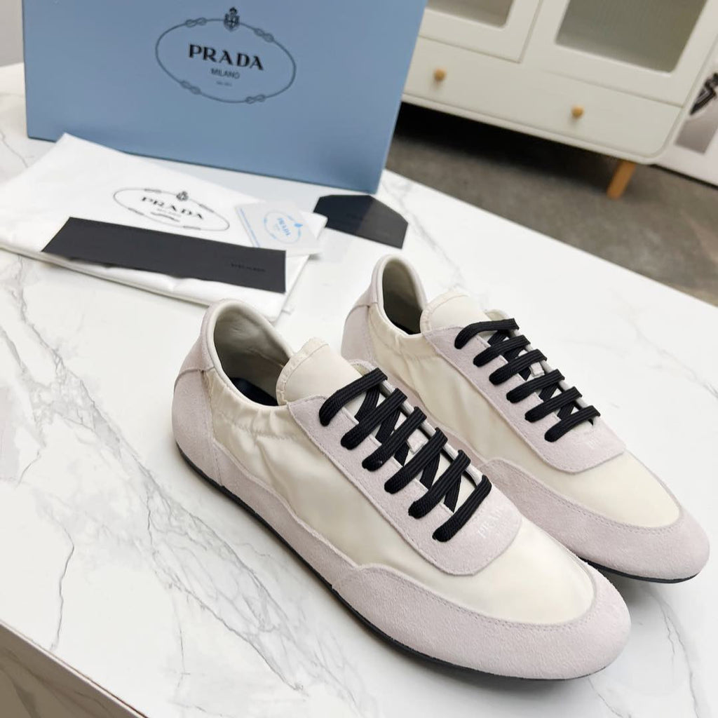 P-Sneakers