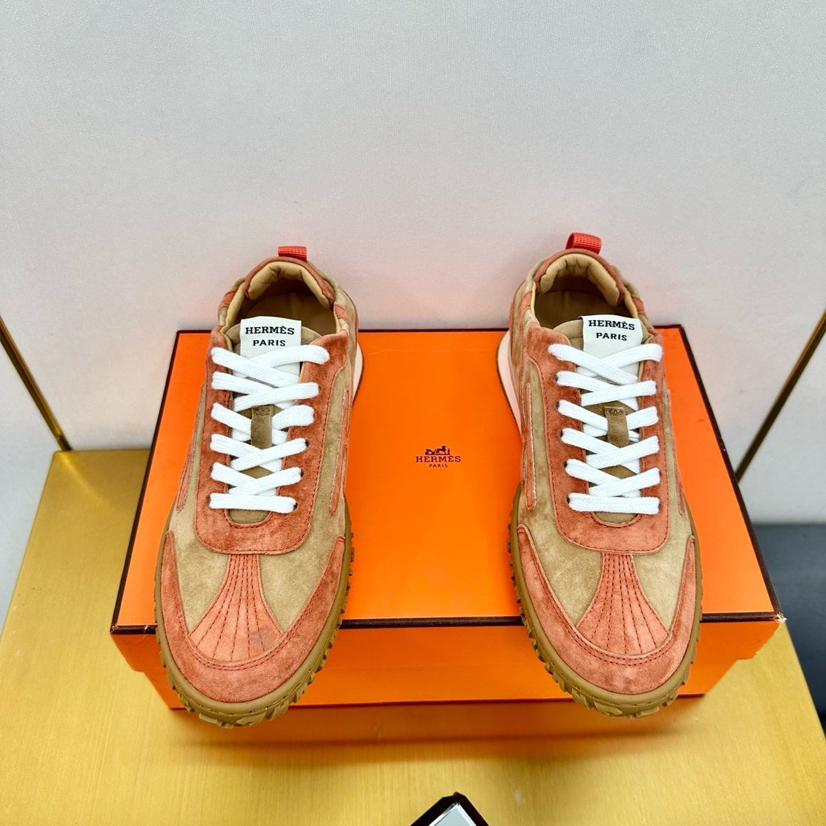 A-Sneakers